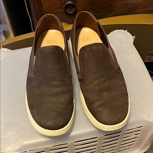 UGG Men's Dark Brown Slip-On Sneakers